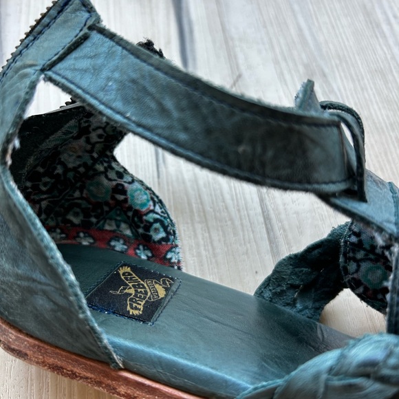Freebird Rome Size 8 - Picture 2 of 3